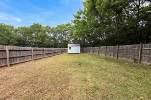 617 Country Ln, Holly Springs, NC 27540 - Photo 15