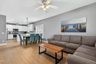 111 Hanby Ave, Carolina Beach, NC 28428 - Photo 5