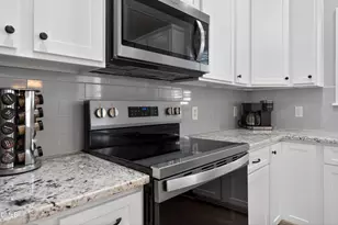 111 Hanby Ave, Carolina Beach, NC 28428 - Photo 13