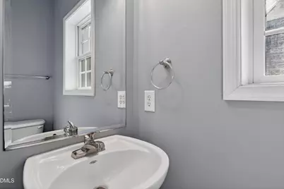111 Hanby Avenue, Carolina Beach, NC 28428 - Photo 19