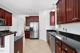 2912 Oak Bridge Dr, Raleigh, NC 27610 - Photo 11