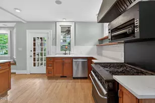 502 Devereux St, Raleigh, NC 27605 - Photo 15