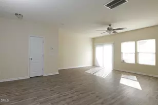 705 Keystone Park Dr, Morrisville, NC 27560 - Photo 9