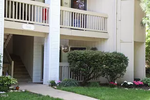 914 New Kent Pl, Cary, NC 27511 - Photo 3
