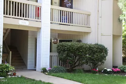 914 New Kent Place, Cary, NC 27511 - Photo 3