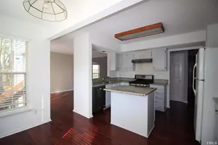 108 Foscoe Ln, Cary, NC 27513 - Photo 11