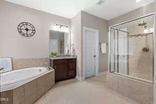 528 Bolton Grant Dr, Cary, NC 27519 - Photo 25