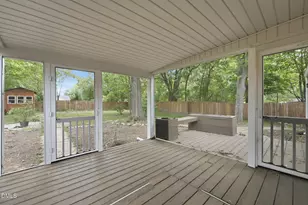 1627 Melody Ln, Burlington, NC 27215 - Photo 31