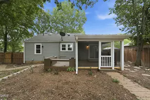 1627 Melody Ln, Burlington, NC 27215 - Photo 3