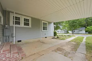 1627 Melody Ln, Burlington, NC 27215 - Photo 7