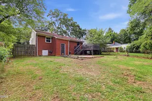 1213 Gregory St, Greensboro, NC 27403 - Photo 25