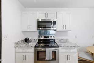 1213 Gregory St, Greensboro, NC 27403 - Photo 11