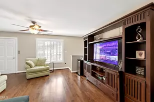 12113 Pawleys Mill Cir, Raleigh, NC 27614 - Photo 21
