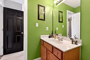 12113 Pawleys Mill Cir, Raleigh, NC 27614 - Photo 27