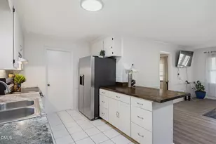 423 Orange Heights Loop Rd, Hillsborough, NC 27278 - Photo 11