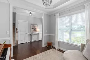 121 Atkins Village Ct, Fuquay Varina, NC 27526 - Photo 5