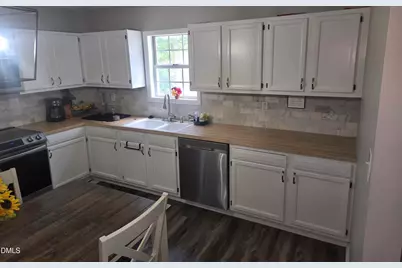 128 Meadow Wood Drive, Thomasville, NC 27360 - Photo 3