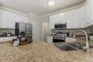 104 Canterstone Ct, Cary, NC 27518 - Photo 19
