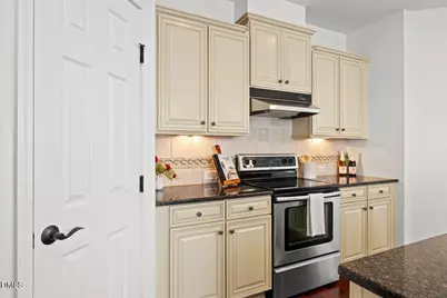 2777 Cashlin Drive, Raleigh, NC 27616 - Photo 17