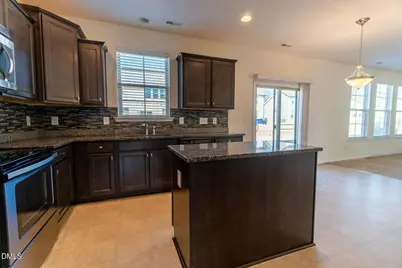 508 Eagles Way, Mebane, NC 27302 - Photo 5