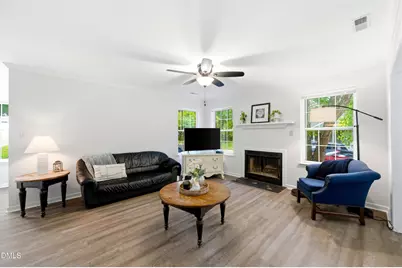 604 Vannoy Place, Fuquay Varina, NC 27526 - Photo 3