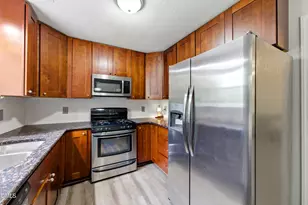 604 Vannoy Pl, Fuquay Varina, NC 27526 - Photo 5