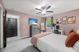 7933 Foxwood Dr, Raleigh, NC 27615 - Photo 17