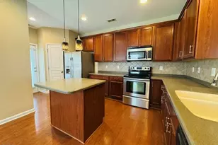 705 Keystone Park Dr, Morrisville, NC 27560 - Photo 5