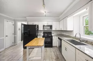 6608 Champaign Pl, Raleigh, NC 27615 - Photo 17