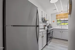 105 Fidelity St, Carrboro, NC 27510 - Photo 13