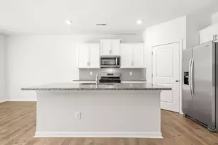 1557 Carisbrooke Dr, Mebane, NC 27302 - Photo 5