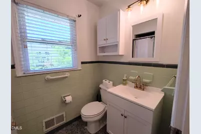 101 W Roosevelt Street, Mebane, NC 27302 - Photo 25