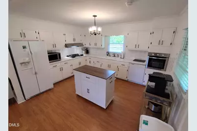 101 W Roosevelt Street, Mebane, NC 27302 - Photo 11