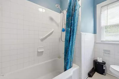 203 Vernon Street, Broadway, NC 27505 - Photo 23