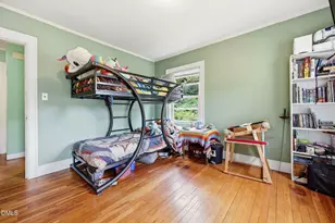 203 Vernon St, Broadway, NC 27505 - Photo 21