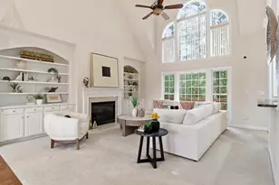 905 Babbling Creek Ln, Fuquay Varina, NC 27526 - Photo 3