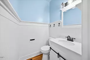 104 Muirfield Ln, Clayton, NC 27527 - Photo 5