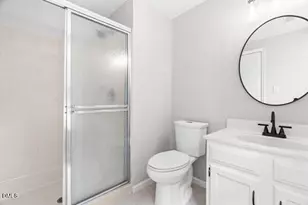 1910 Fox Sterling Dr, Raleigh, NC 27606 - Photo 27