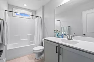 302 Old Hickory Dr, Raleigh, NC 27603 - Photo 31