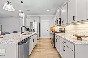 302 Old Hickory Dr, Raleigh, NC 27603 - Photo 15