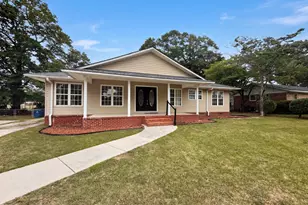 1210 N Park Ave, Dunn, NC 28334 - Photo 3