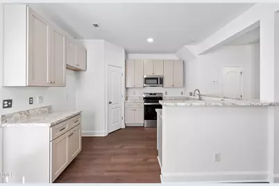6104 San Marcos Way, Raleigh, NC 27616 - Photo 15