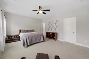 1049 Queensdale Dr, Cary, NC 27519 - Photo 45