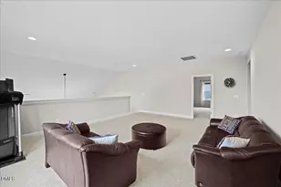 1049 Queensdale Dr, Cary, NC 27519 - Photo 31
