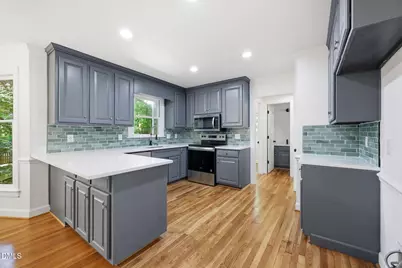 101 Ridgepath Way, Cary, NC 27511 - Photo 3