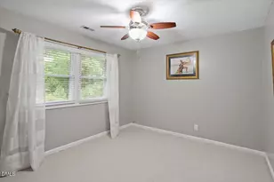 3608 Suffolk St, Durham, NC 27707 - Photo 35