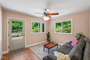 147 Windsor Cir, Chapel Hill, NC 27516 - Photo 21