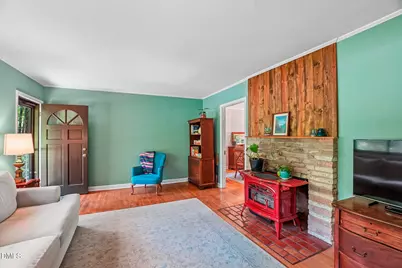 147 Windsor Circle, Chapel Hill, NC 27516 - Photo 5
