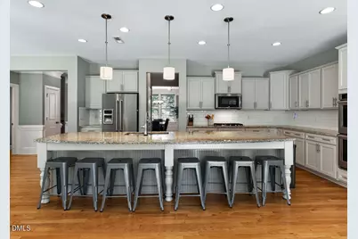 704 Wildwood Farm Way, Holly Springs, NC 27540 - Photo 9