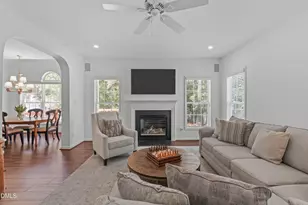 8601 Barrett Hall Ln, Wake Forest, NC 27587 - Photo 3